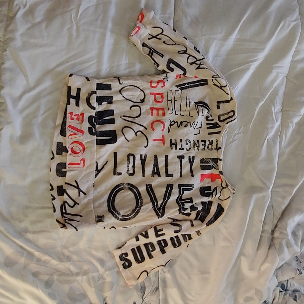 Girls GAP girl size 6/7 power shirt